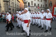 Corteo storico - Il cuore di santa Rosa attraversa la città