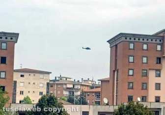 Viterbo - Il cuore di Santa Rosa in volo sulla città