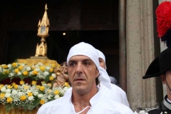 Il cuore di santa Rosa sotto la pioggia