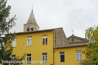 Il degrado dell'ospedale vecchio
