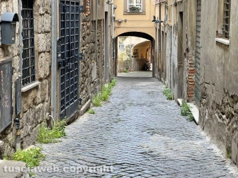 Il degrado di via Mazzini