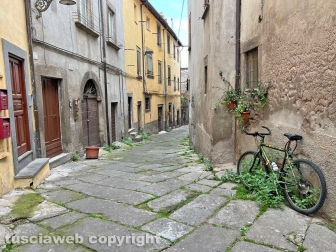 Il degrado di via Mazzini