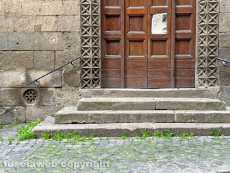 Il degrado di via Mazzini