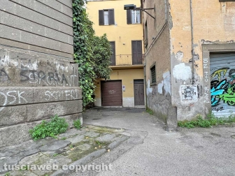 Il degrado di via Mazzini
