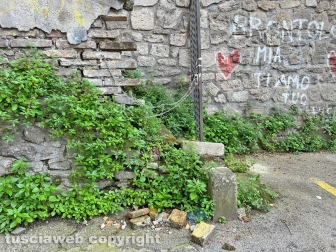 Il degrado di via Mazzini