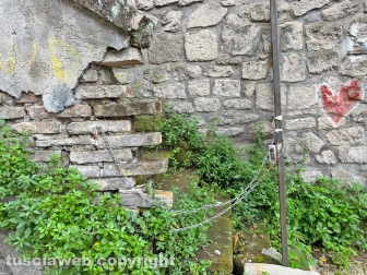 Il degrado di via Mazzini