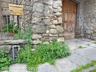 Il degrado di via Mazzini