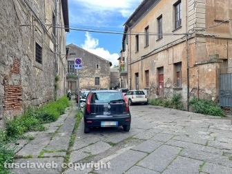 Il degrado di via Mazzini