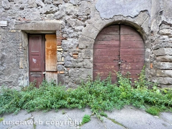 Il degrado di via Mazzini