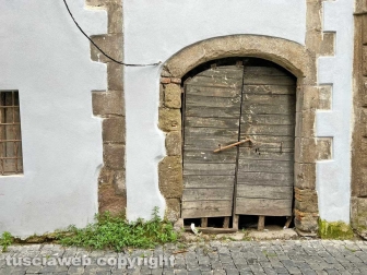Il degrado di via Mazzini