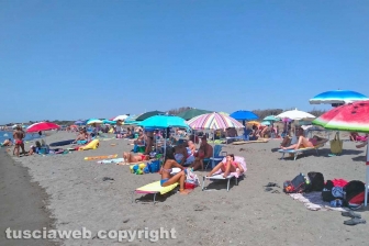 Montalto di Castro - Il mare di Pescia Romana a Ferragosto