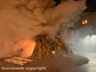 Bagnaia - L’accensione del focarone di Sant’Antonio