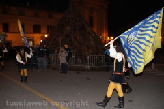 Il corteo storico e gli sbandieratori