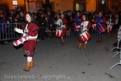 Il corteo storico e gli sbandieratori