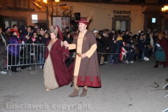 Il corteo storico e gli sbandieratori