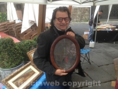 Gorgoni a Viterbo al mercatino