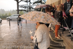 Capranica - Candele accese per Asia