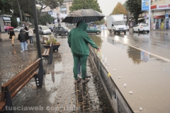 Capranica - Candele accese per Asia