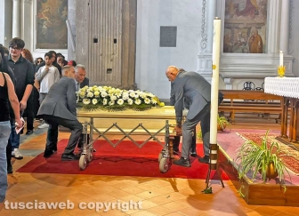 Tuscania - Il funerale di Christian Santarsiero