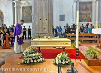 Tuscania - Il funerale di Christian Santarsiero