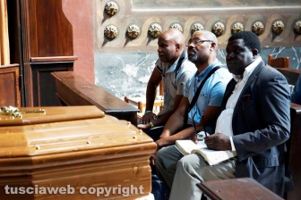 Il funerale di Joshua
