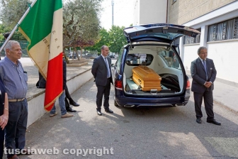 L'ultimo saluto a Luciana Zampi