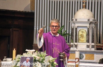 Il funerale di nonna Pasqualina