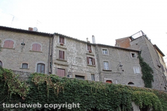 Il giardino e i sotterranei del Paradosso