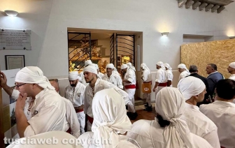 Viterbo - Il giro delle sette chiese dei facchini di santa Rosa