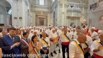 Viterbo - Il giro delle sette chiese dei facchini di santa Rosa
