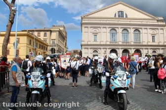 Il giro delle sette chiese e il canto alla Trinità