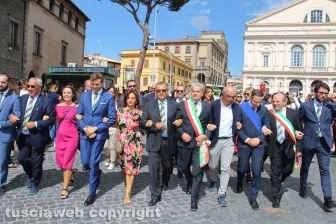 Il giro delle sette chiese e il canto alla Trinità
