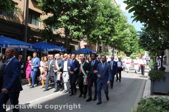 Il giro delle sette chiese e il canto alla Trinità