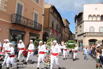 Il giro delle sette chiese e il canto alla Trinità
