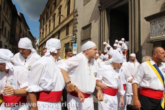 Il giro delle sette chiese e il canto alla Trinità