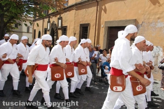 Il giro delle sette chiese e il canto alla Trinità