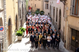 Il giro delle sette chiese e il canto alla Trinità
