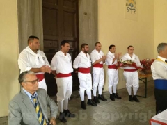 Il raduno dei facchini al palazzo papale