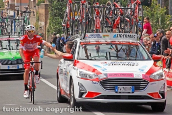 Giro d'Italia - Il traguardo volante a Vetralla