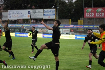 Sport - Calcio - La Viterbese vince la Coppa Italia - Il gol della vittoria