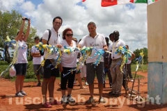 2012, un anno di Karibuni - L\'inaugurazione della fattoria di Alex