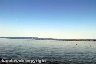 Il lungolago di Bolsena