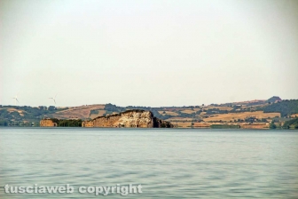 Il lungolago di Bolsena