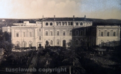 Il liceo Ragonesi in bianco e nero