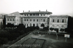 Il liceo Ragonesi in bianco e nero