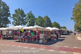 Tarquinia - Il lido a Ferragosto