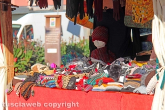 Il mercatino di piazza dei caduti