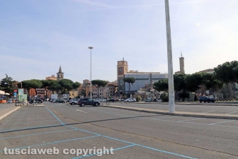 Viterbo - Il mercato del sabato al Carmine
