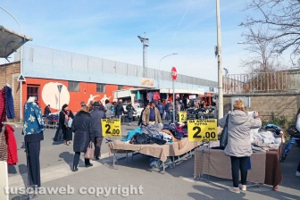 Viterbo - Il mercato del sabato al Carmine