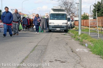 Viterbo - Il mercato del sabato al Carmine